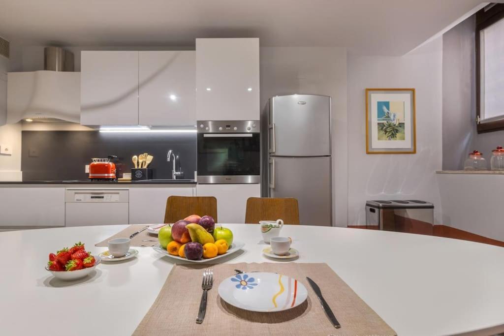 Residenza Angels @Piazzadelleerbe Leilighet Verona Eksteriør bilde